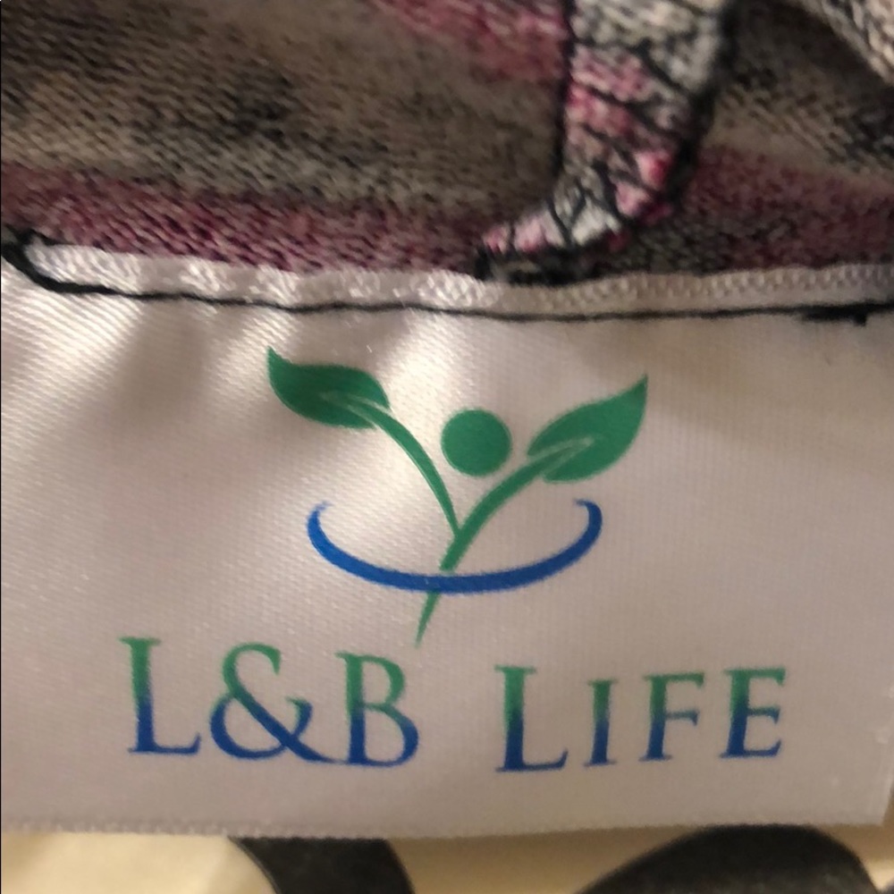 LS L&B Aztec shirt - Picture 4 of 4
